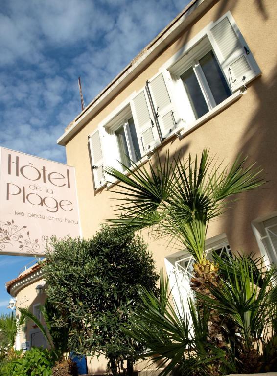 Hotel De La Plage Le Lavandou Exterior photo